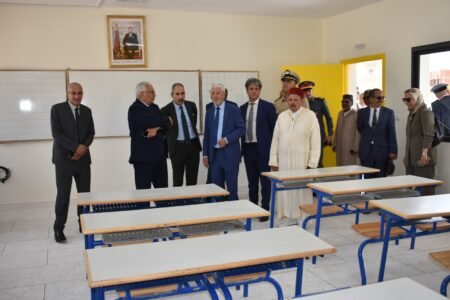 مديرية التعليم بمكناس :تدبير وحكامة متميزة في توسيع وتجويد العرض المدرسي ثانوية المنتزه التأهيلية نموذجا
